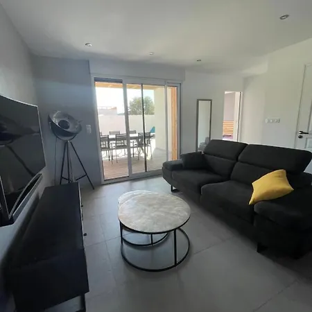 Maison Neuve Vecchio * ポルトヴェッキオ