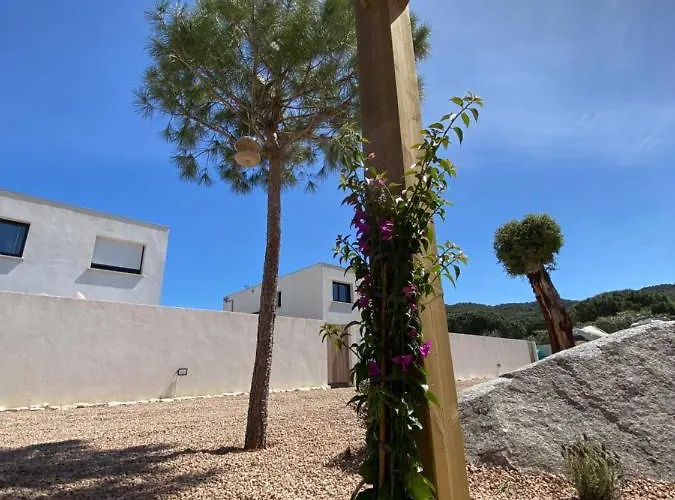 Maison Neuve Vecchio * ポルトヴェッキオ