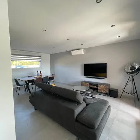 Prázdninový dům Maison Neuve Vecchio *