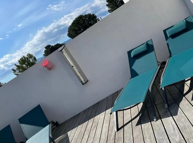 Maison Neuve Vecchio * Porto-Vecchio (Corsica)