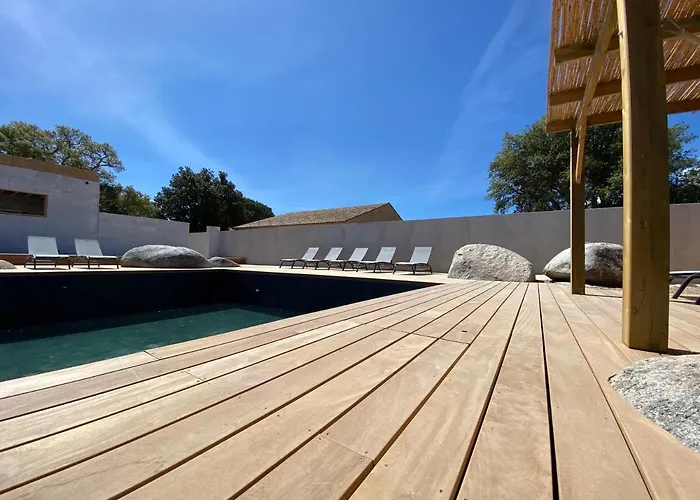 Maison Neuve Vecchio Feriehus *